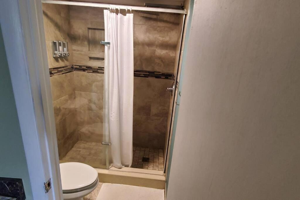 Fully Furnished, Beautiful, Spacious Two Bedroom Condo Lauderhill Ngoại thất bức ảnh